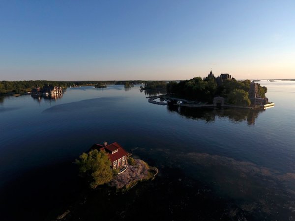 Castles & grand cottages D 0521